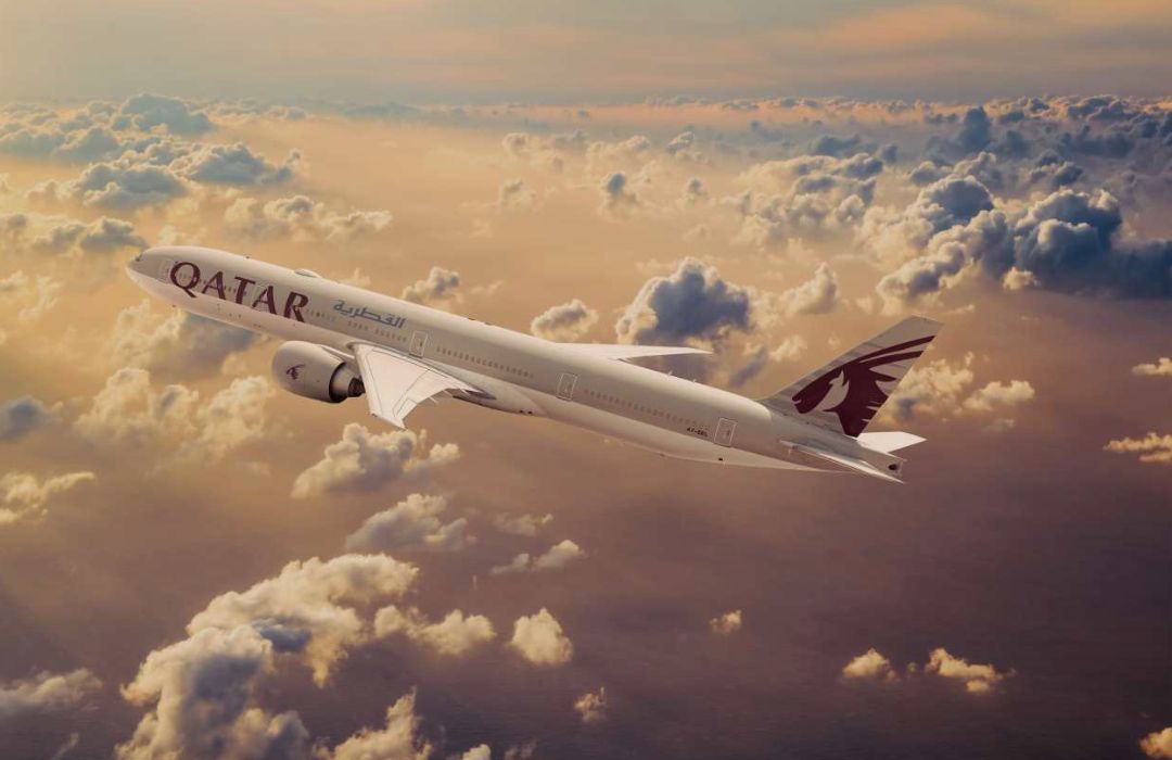 qatar airways plane