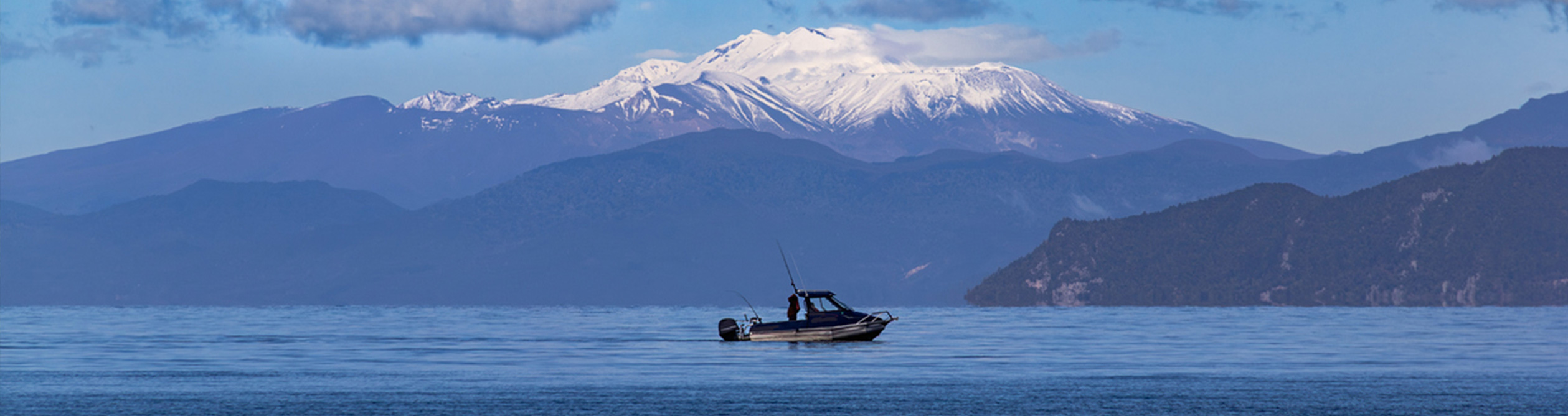boat on lake taupo