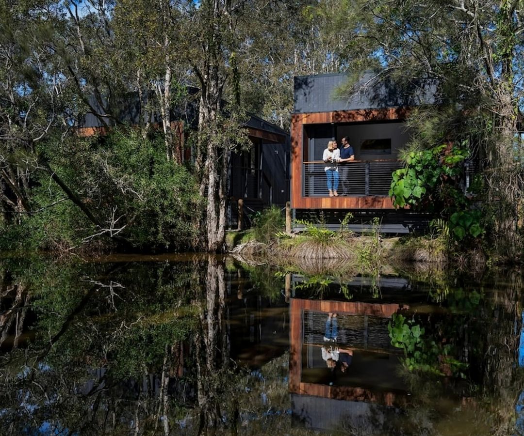 Cabin overlooking a pond