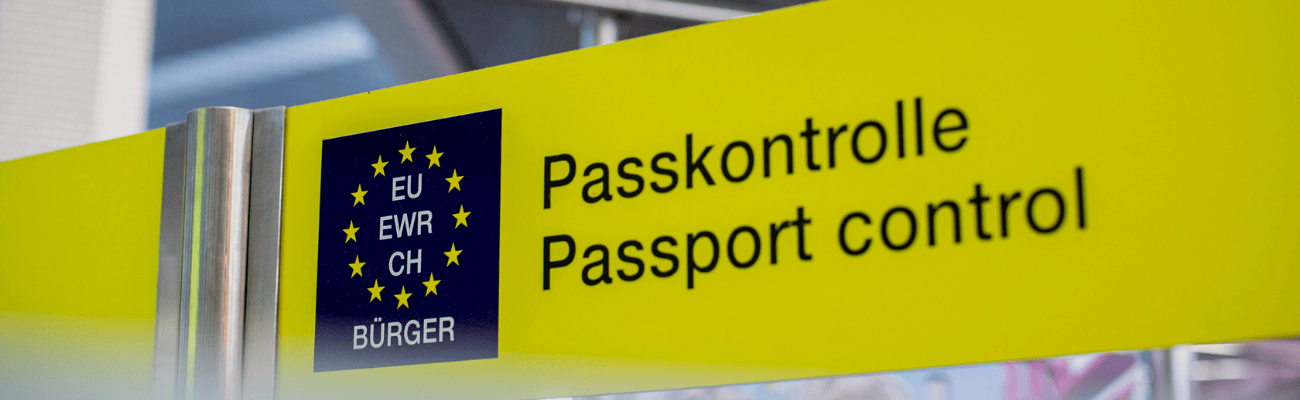 passport-control-sign-europe