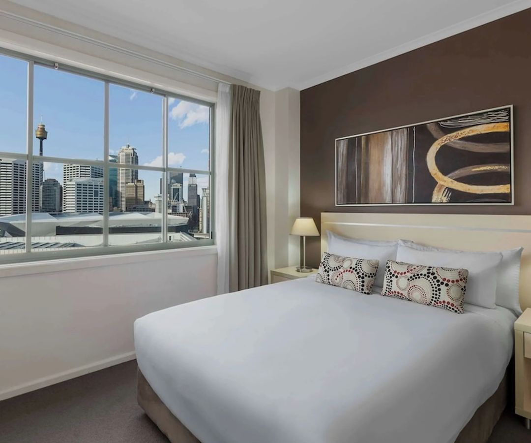 Hotel room with view over Sydney