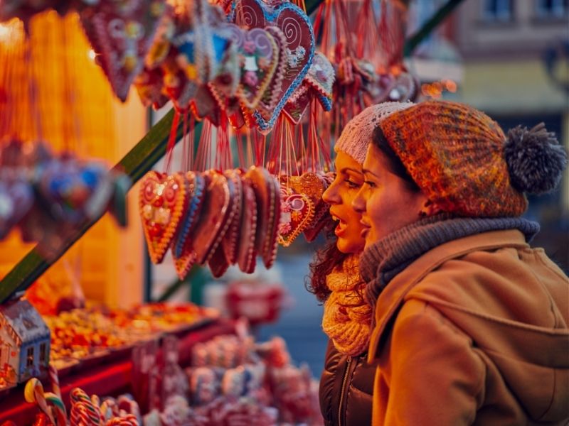 friends-christmas-markets-europe