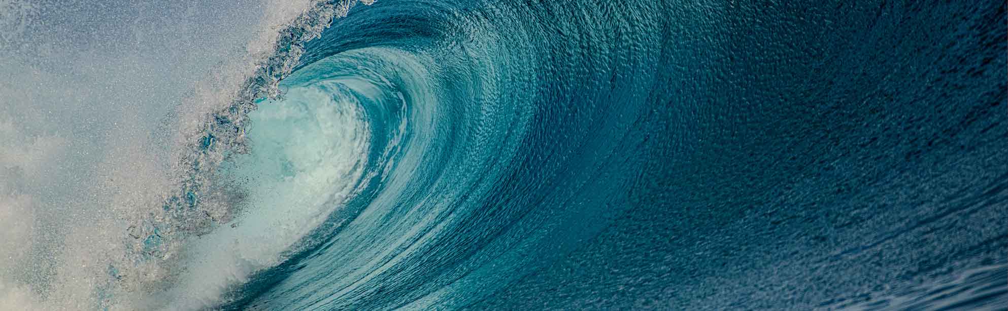 Big surf waves Fiji