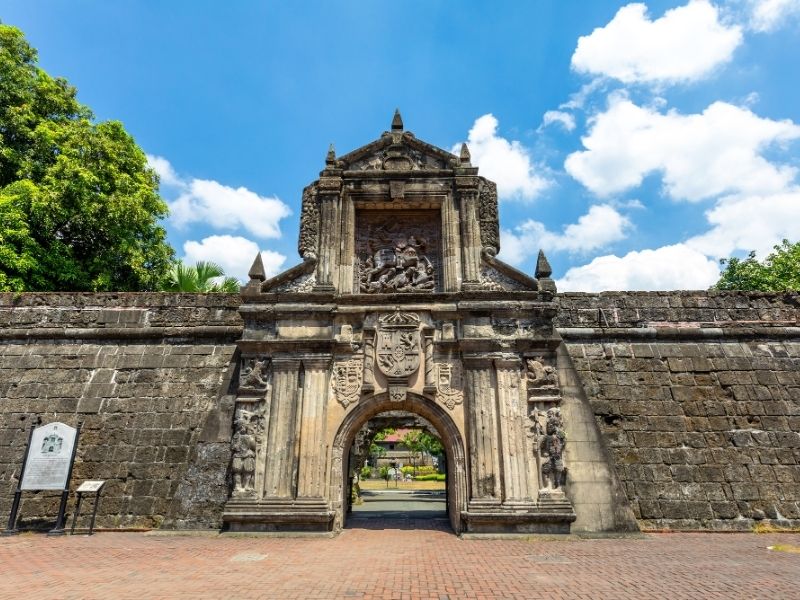 manila-wall
