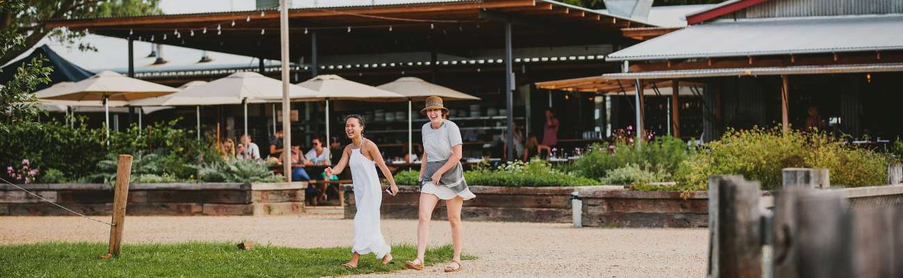 friends walking at the farm byron bay