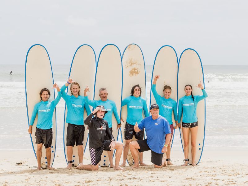sunshine-coast-surfers
