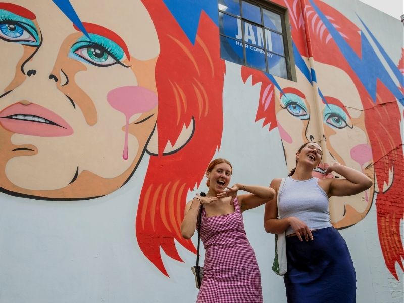 wellington-friends-street-art