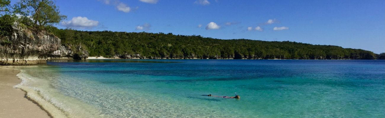 vanuatu-beach