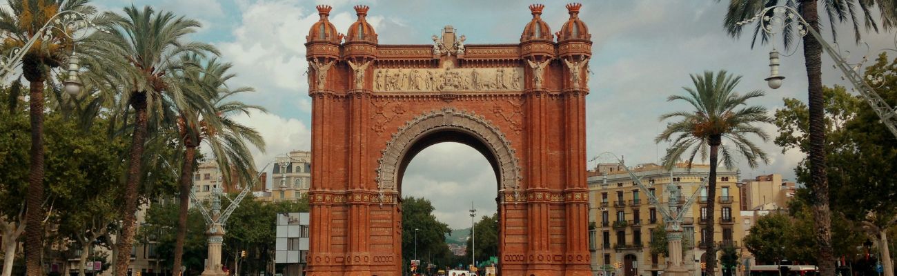 barcelona-city-arch