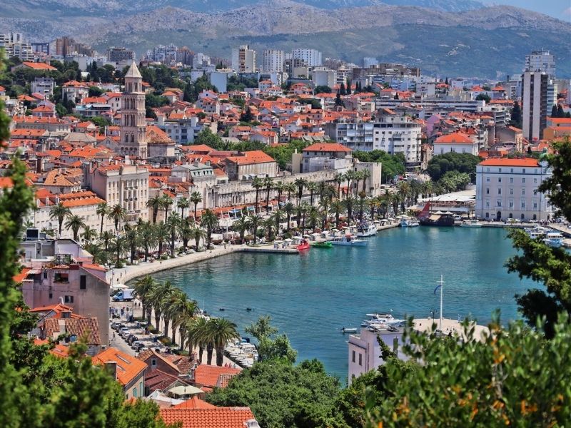 Split city view