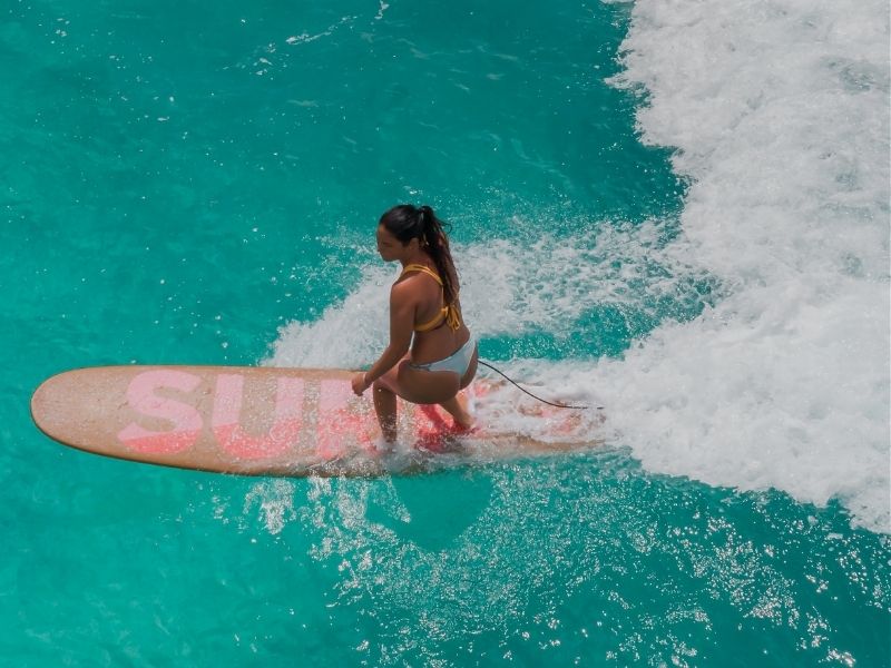 hawaii-sufers