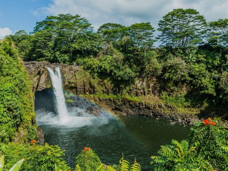 hawaii-waterfall