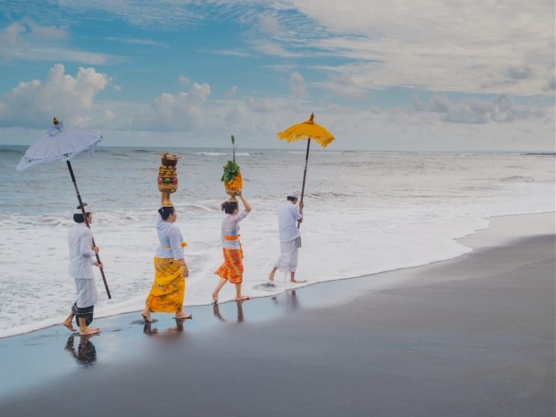 balinese ceramony on beach