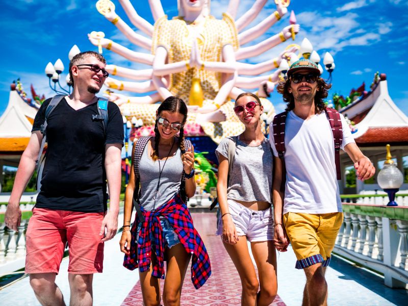 friends-in-thailand