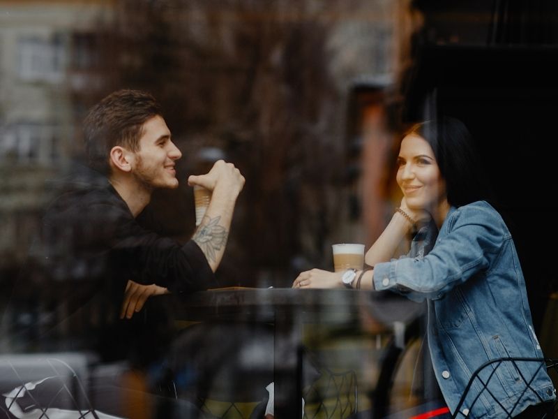 couple eating