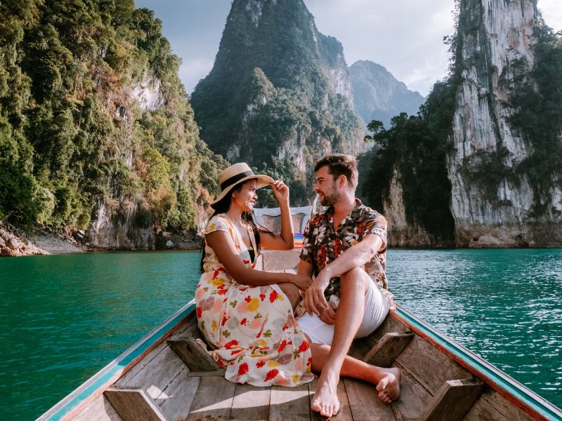 couple-on-boat-thailand