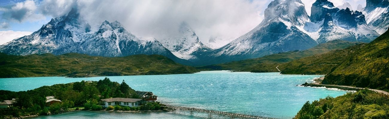 south-america-lake-mountains