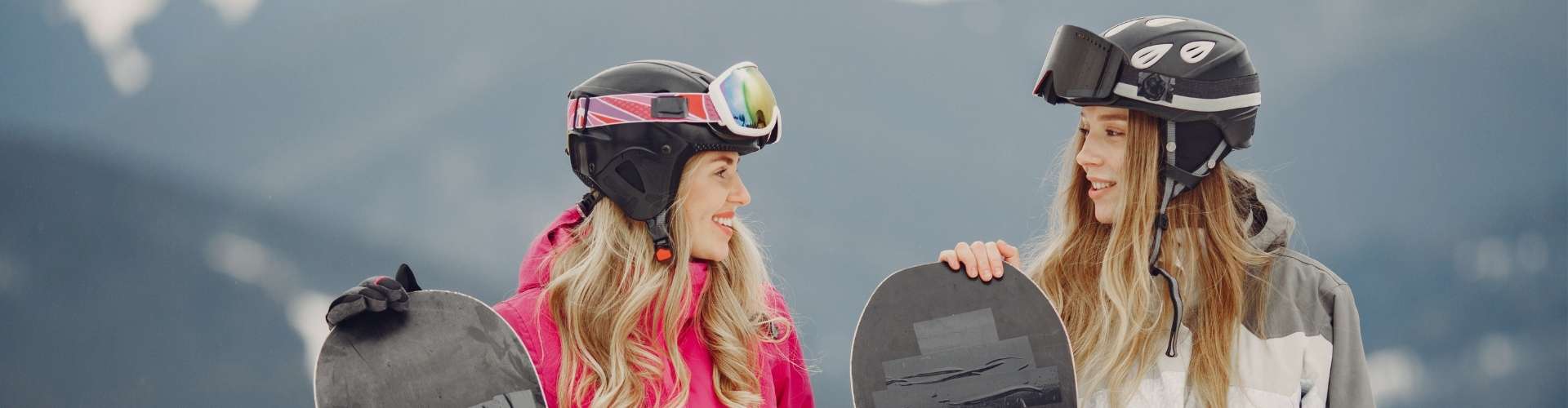friends snow boarding