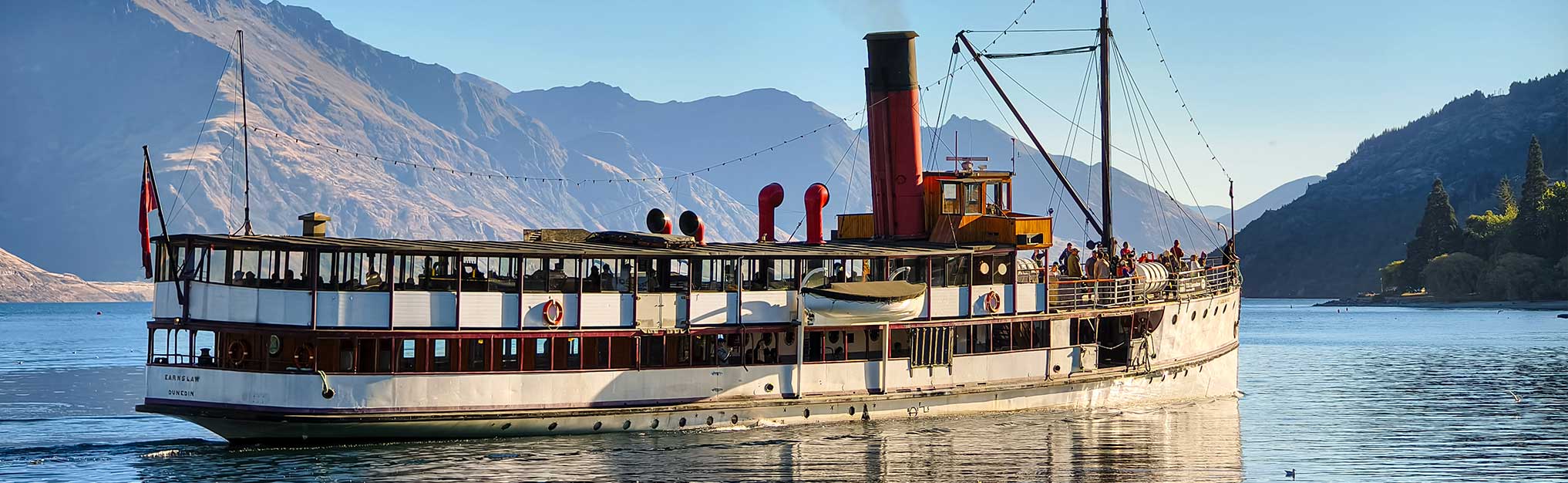 The Iconic TSS Earnslaw Navigating Queenstown's Lake Wakatipu